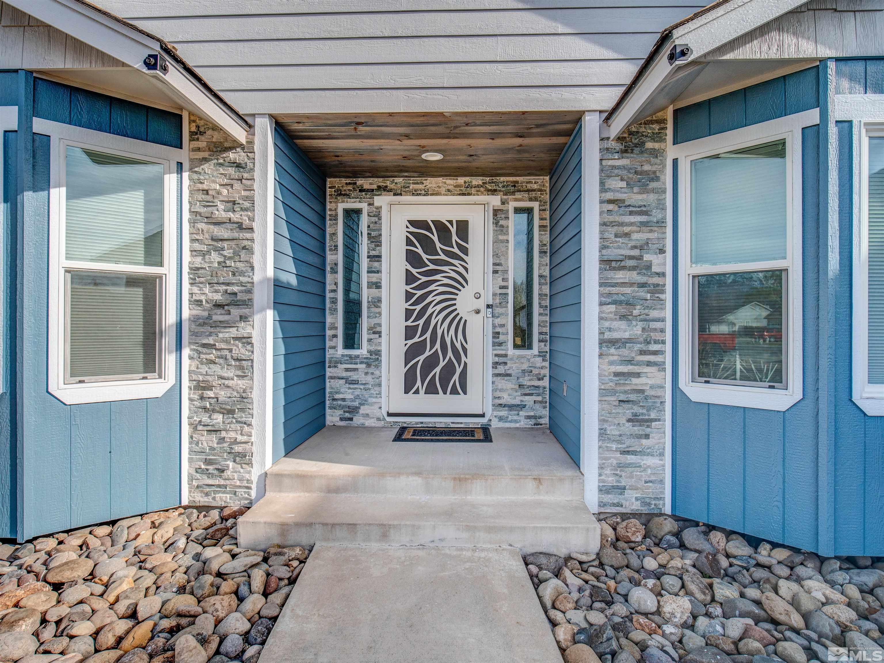 1466 James Road Gardnerville, NV 89460 - Photo 3 of 40 Photo 3