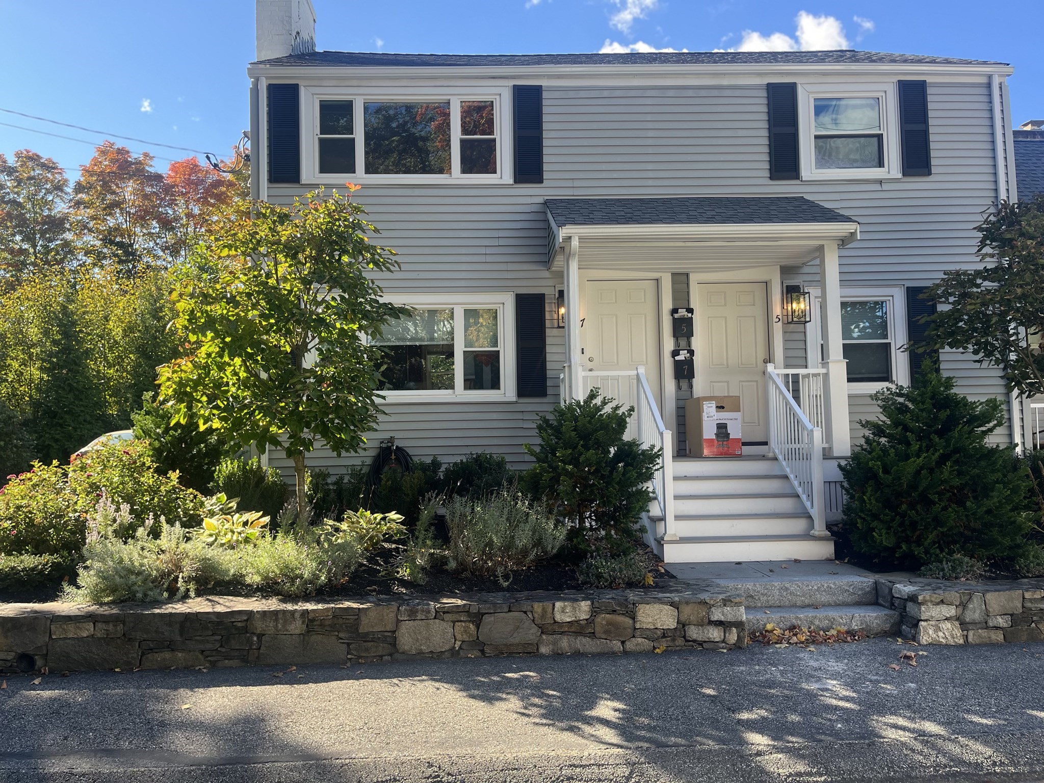 7 Kinsley Road, Unit 3 Acton, MA 01720 - Photo 1 of 11 Gallery Image 1