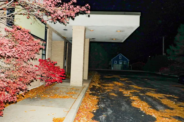 a view of a workspace with furniture