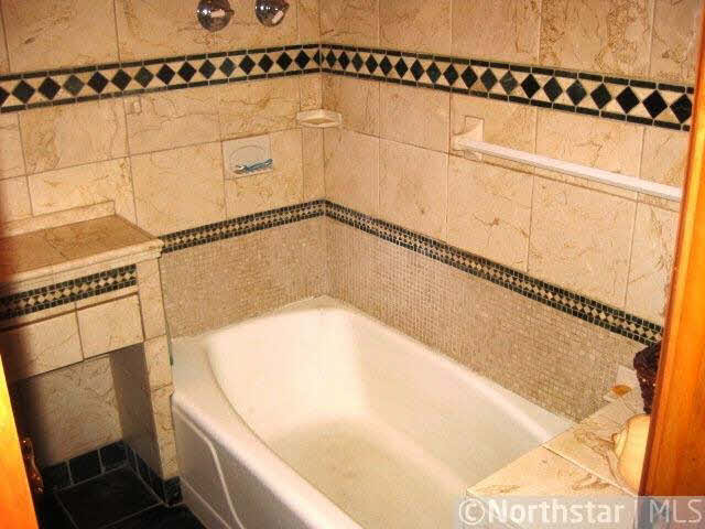1128 Riverside Drive North Hudson, WI 54016 - Photo 7 of 18 Gallery Image 7