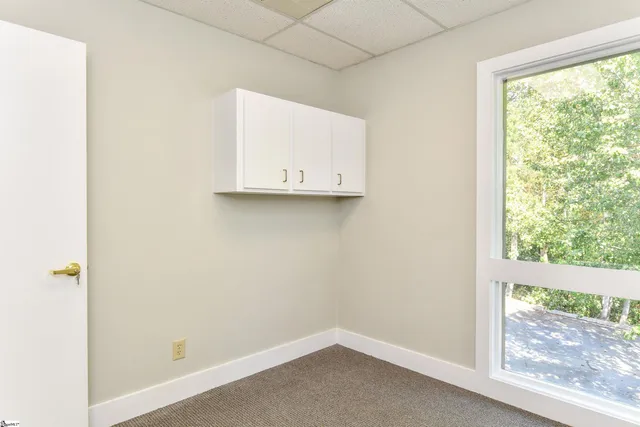 $585 | 552 Memorial Dr Extension, Greer, SC 29651