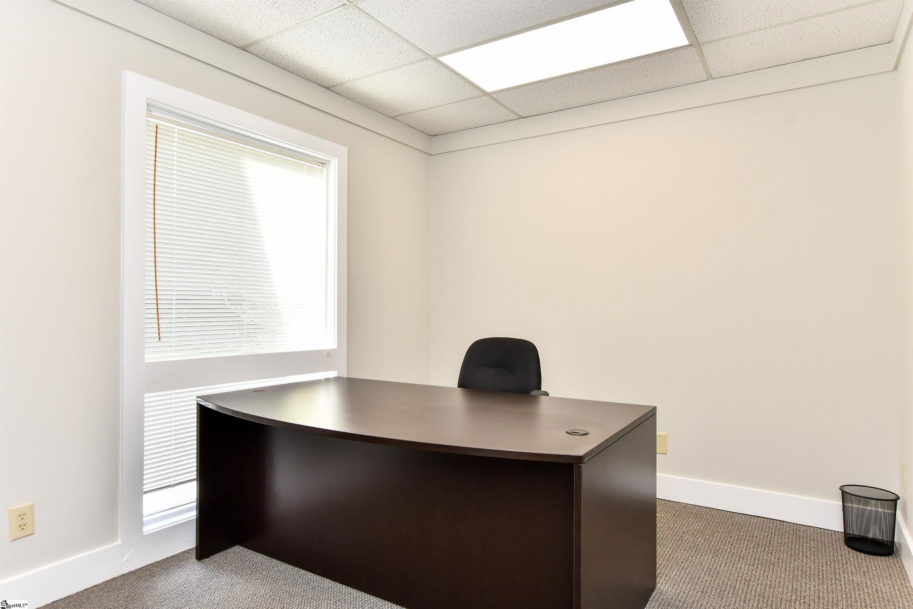 552 Memorial Dr Extension Greer, SC 29651 - Photo 3 of 5 Room 201