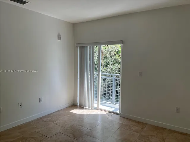 $2,295 | 7945 West 2nd Court, Unit 102, Hialeah, FL 33014