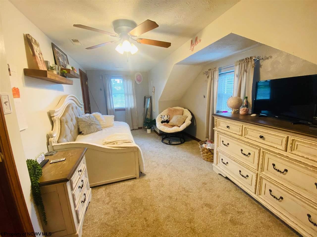 363 Valley Falls Road Fairmont, WV 26554 - Photo 16 of 26 Gallery Image 16