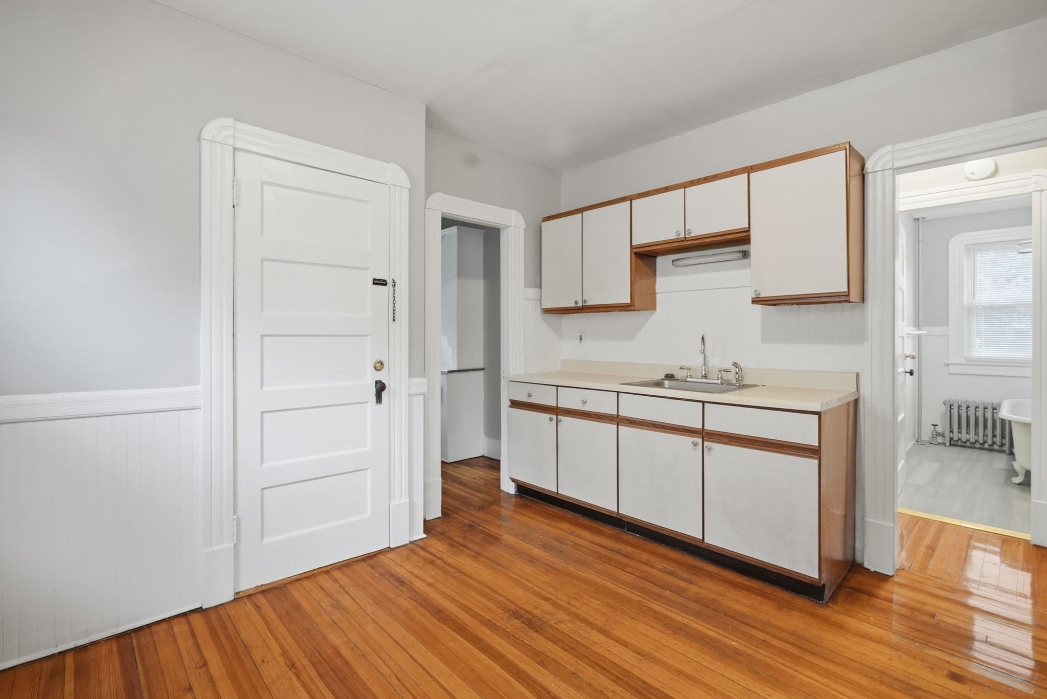 44-46 Langdon Street Springfield, MA 01104 - Photo 10 of 38 Gallery Image 10