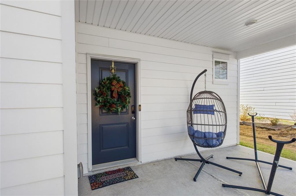 4006 Riverchess Drive Southwest Atlanta, GA 30331 - Photo 5 of 28