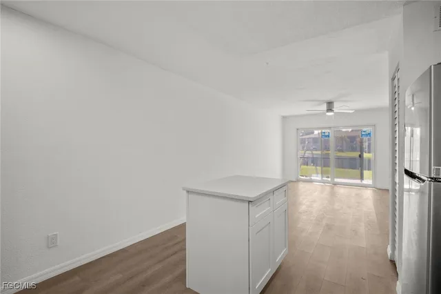 $1,300 | 16881 Davis Road, Unit 214, Fort Myers, FL 33908