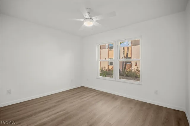 $1,300 | 16881 Davis Road, Unit 214, Fort Myers, FL 33908