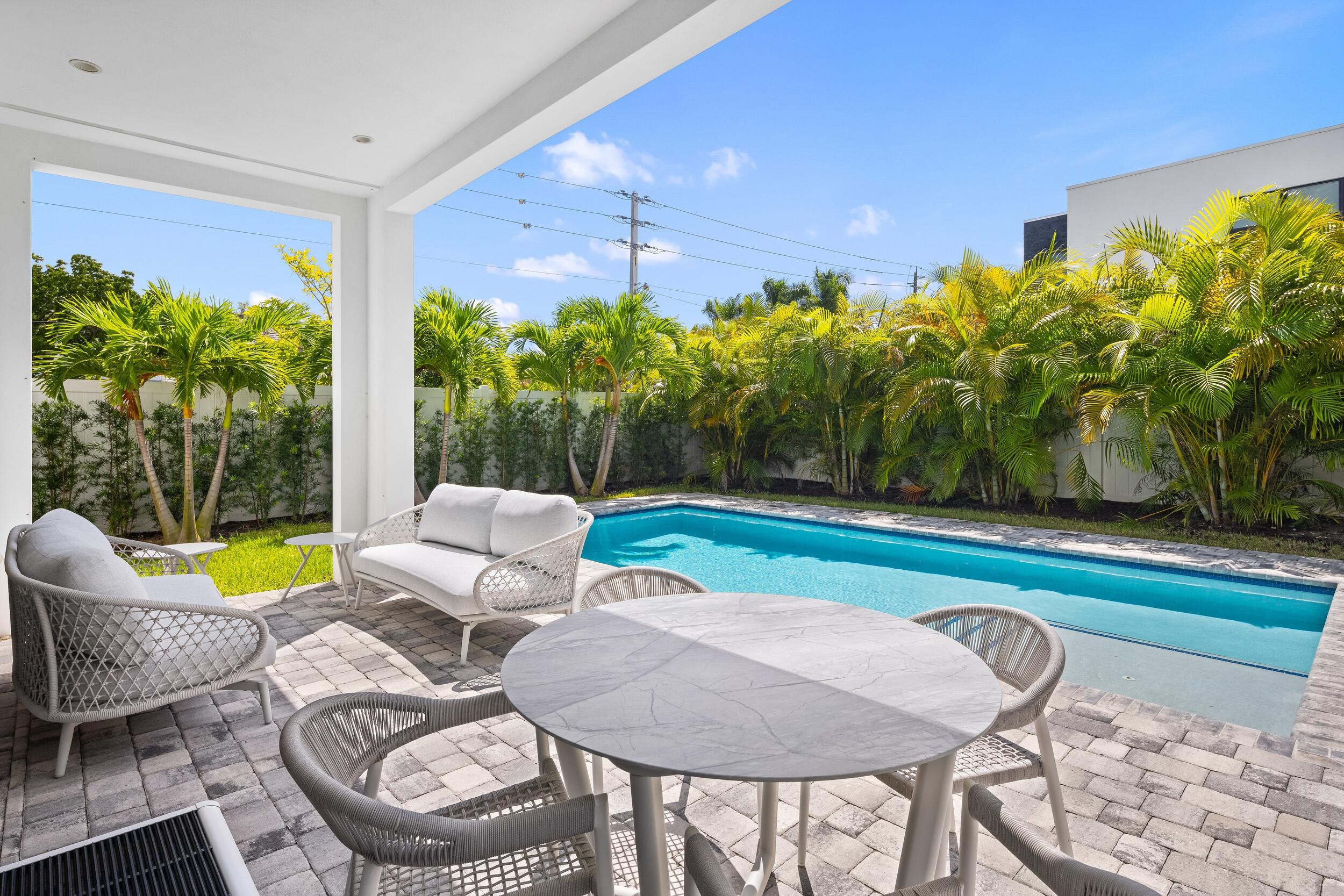 698 Jeffery Street Boca Raton, FL 33487 - Photo 11 of 47 Patio