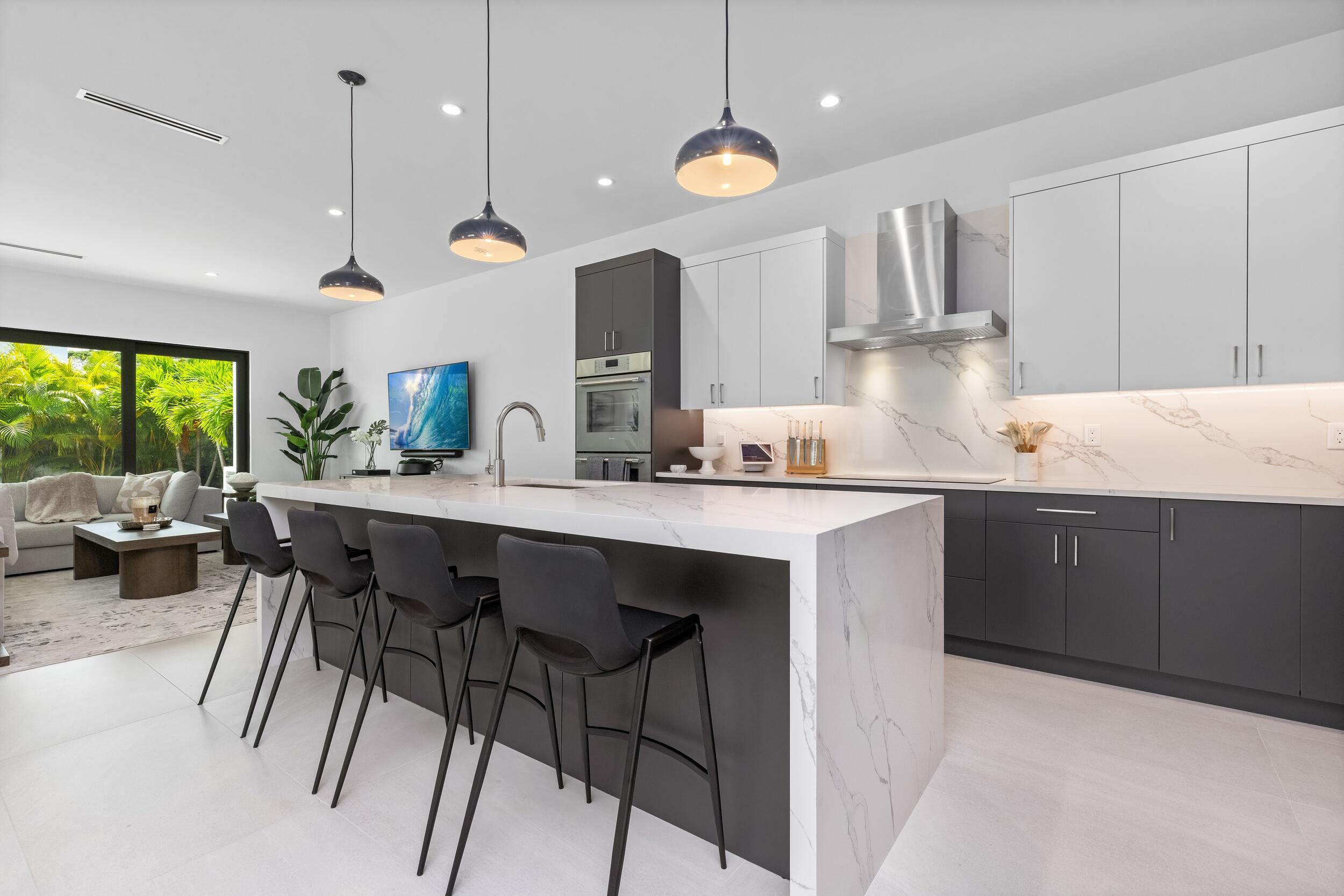 698 Jeffery Street Boca Raton, FL 33487 - Photo 21 of 47 Kitchen