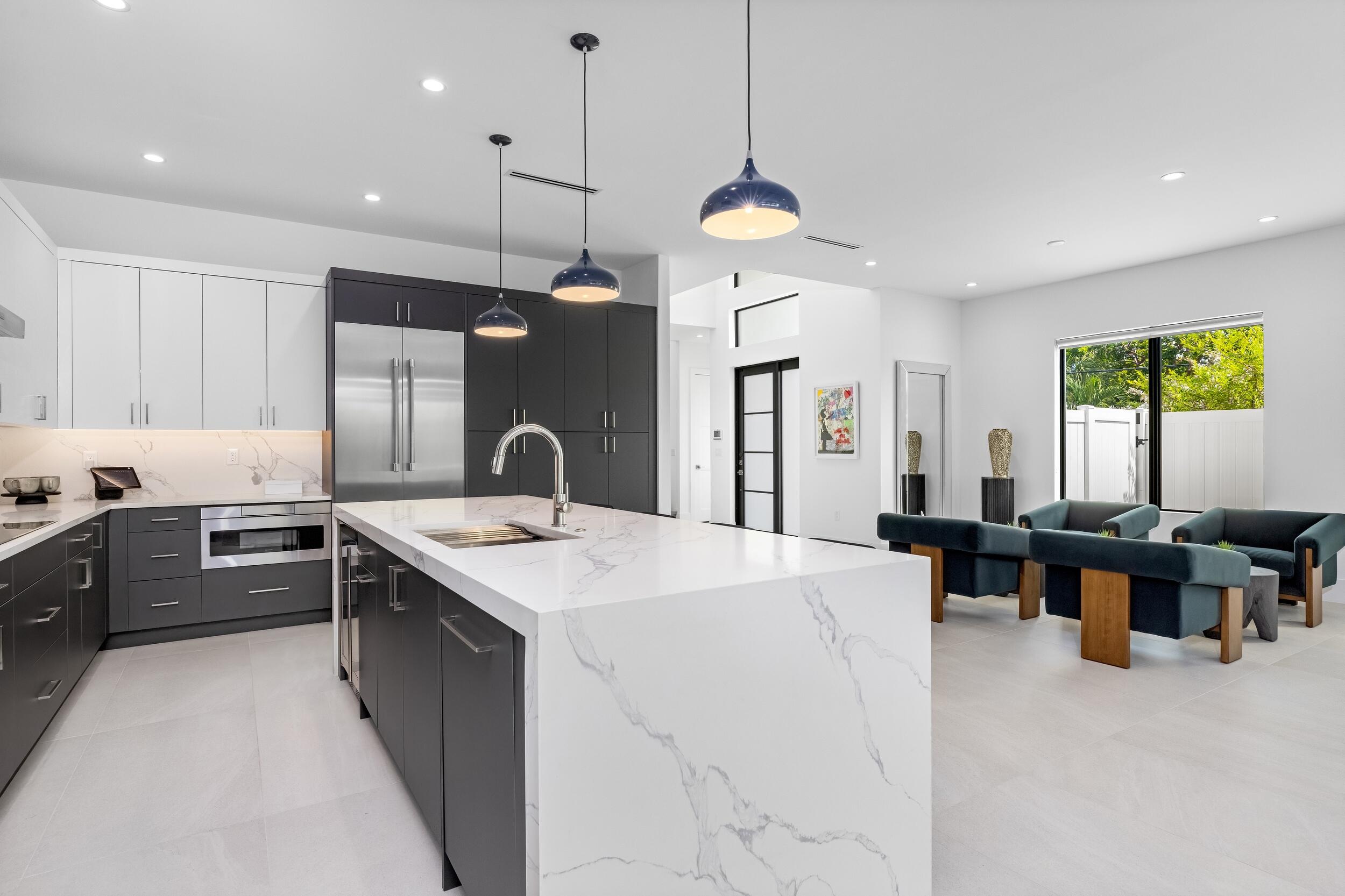 698 Jeffery Street Boca Raton, FL 33487 - Photo 23 of 47 Kitchen