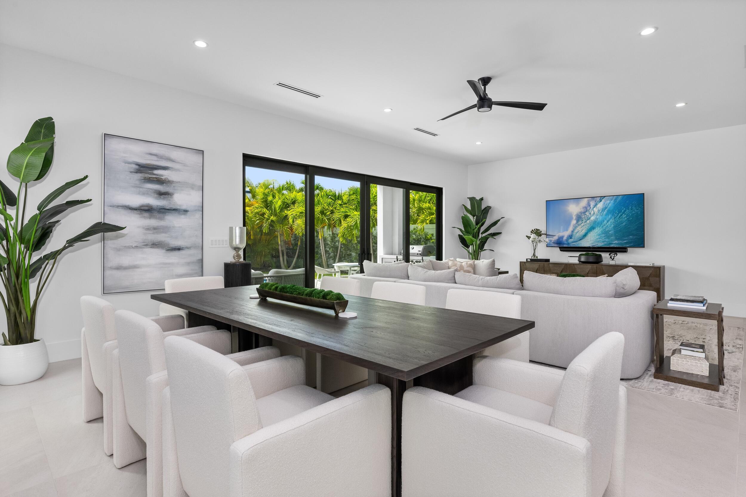 698 Jeffery Street Boca Raton, FL 33487 - Photo 8 of 47 Dining area