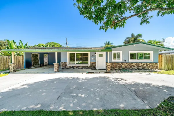 $3,200 | 308 Philadelphia Drive, Jupiter, FL 33458