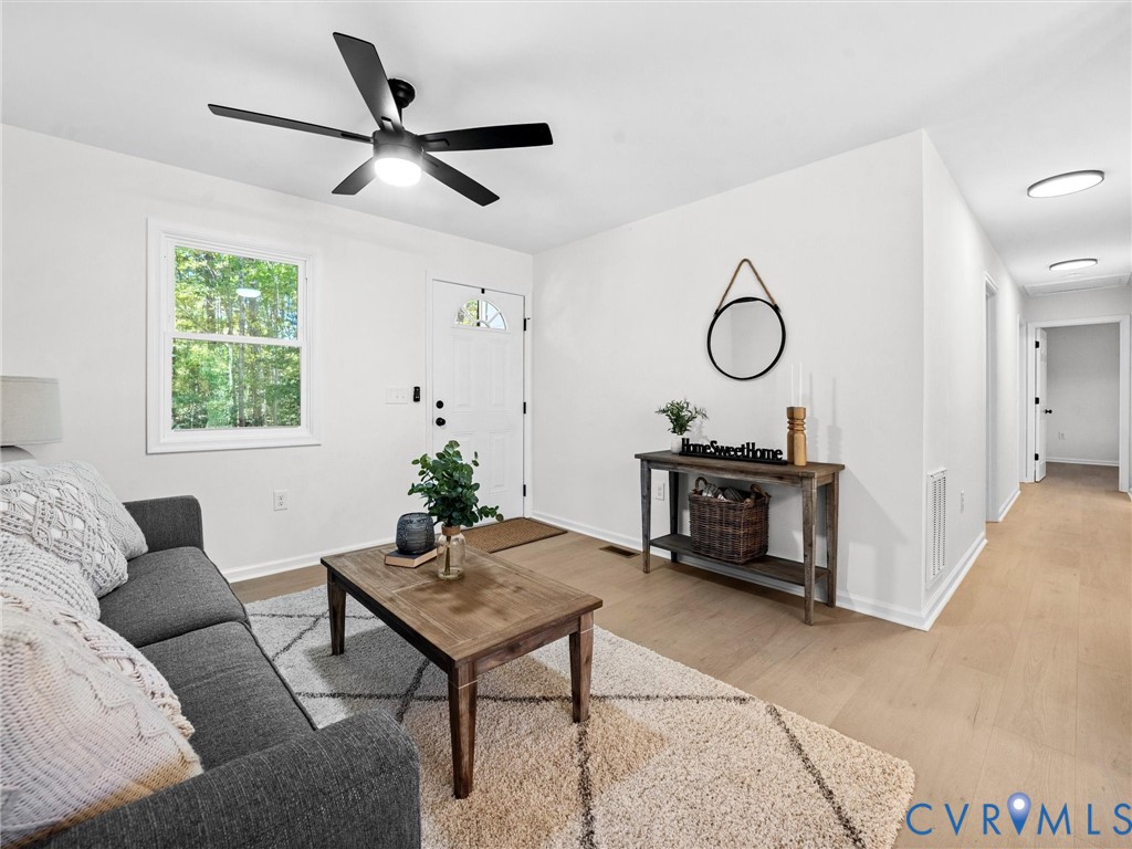 4836 Powhatan Lakes Road Powhatan, VA 23139 - Photo 10 of 42 Gallery Image 10