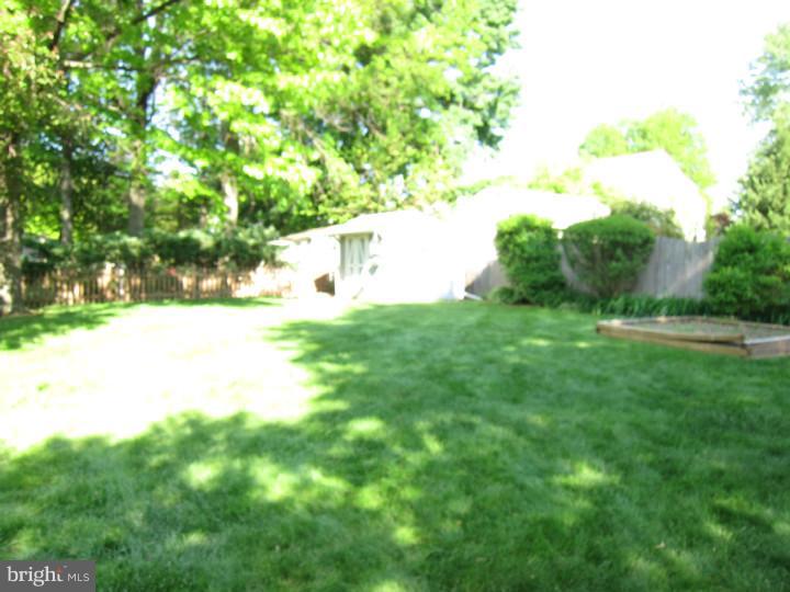 105 Coopers Kill Road Delran, NJ 08075 - Photo 11 of 12
