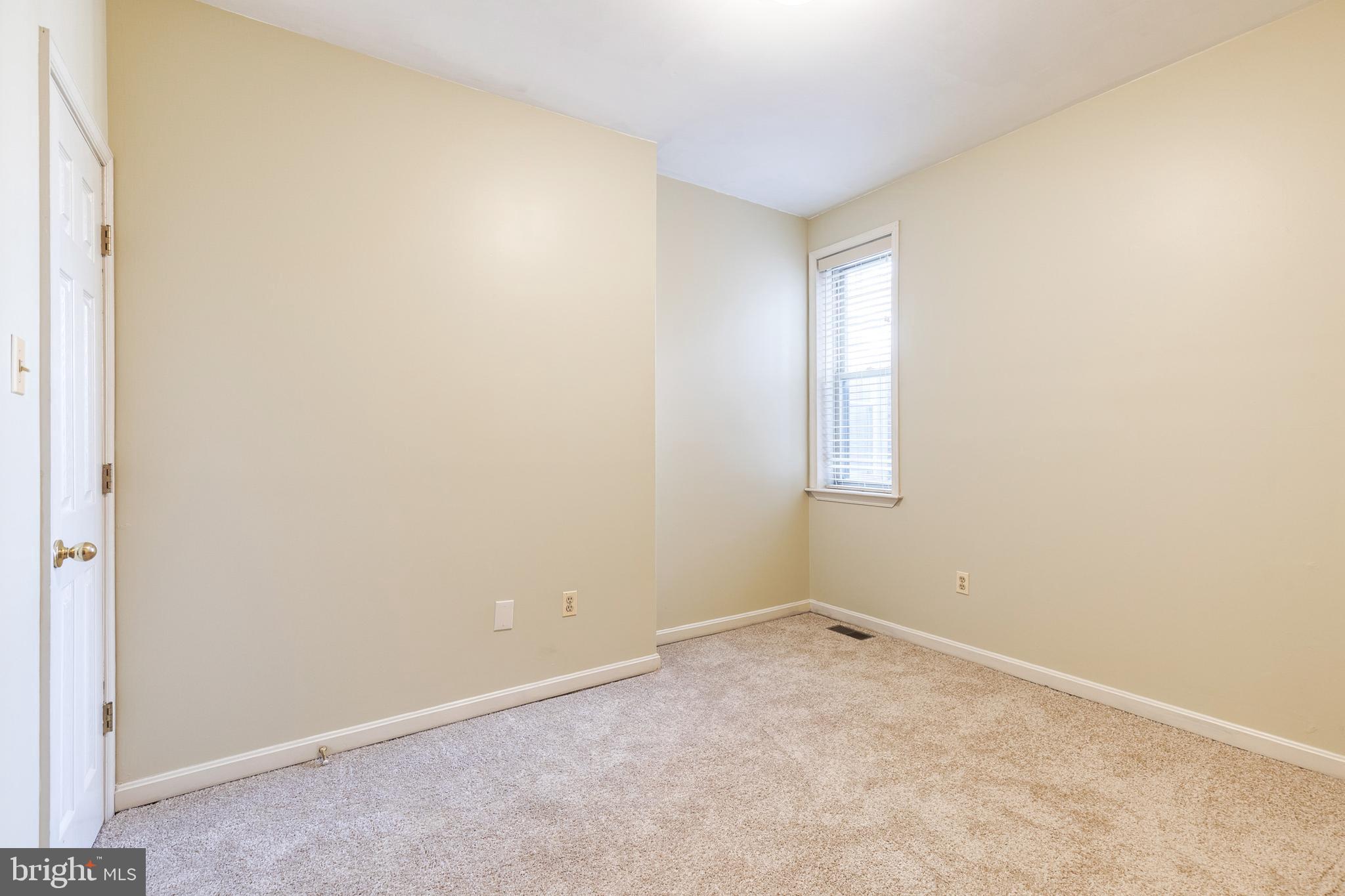 1025 South Hanover Street Baltimore, MD 21230 - Photo 19 of 35