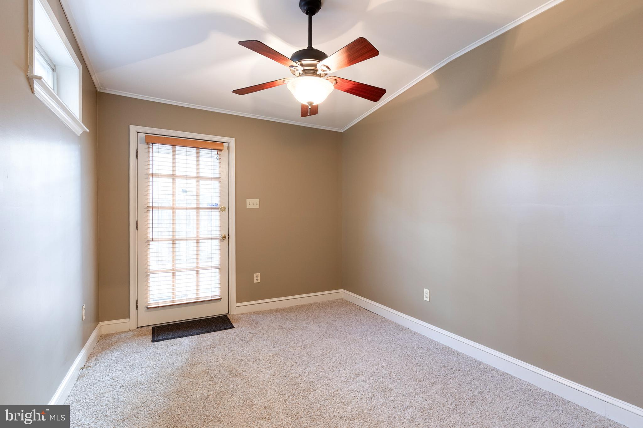 1025 South Hanover Street Baltimore, MD 21230 - Photo 7 of 35