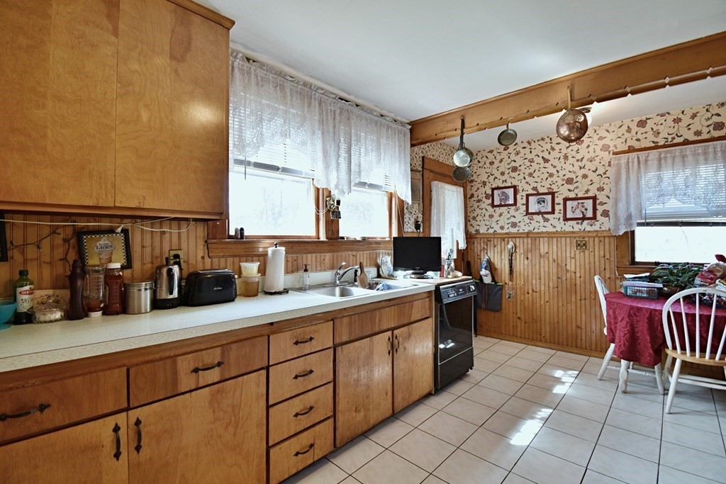 9-11 Gorman Road Framingham, MA 01702 - Photo 17 of 20 Gallery Image 17