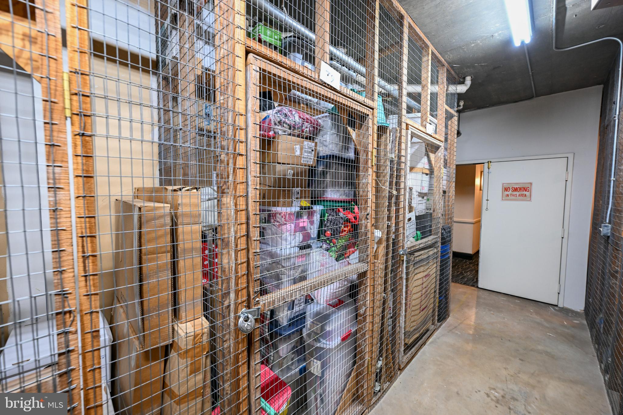 2515 Boston Street, Unit 1108 Baltimore, MD 21224 - Photo 40 of 40 a view of path along with building