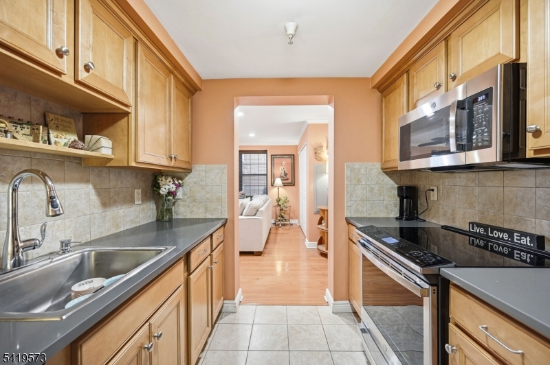 7 Prospect Street, Unit 410 Morristown, NJ 07960 - Photo 17 of 35
