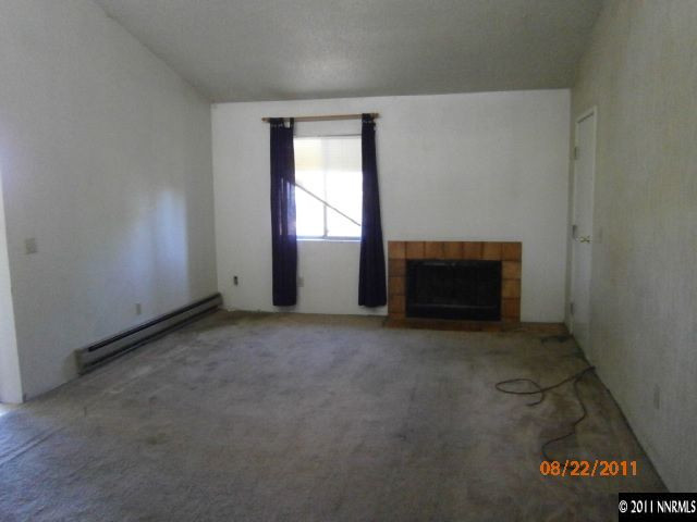 2095 Highview Court, Unit 4 Reno, NV 89512 - Photo 2 of 6 Photo 2