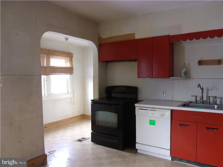 16 Morton Street Riverside, NJ 08075 - Photo 3 of 12 Kitchen