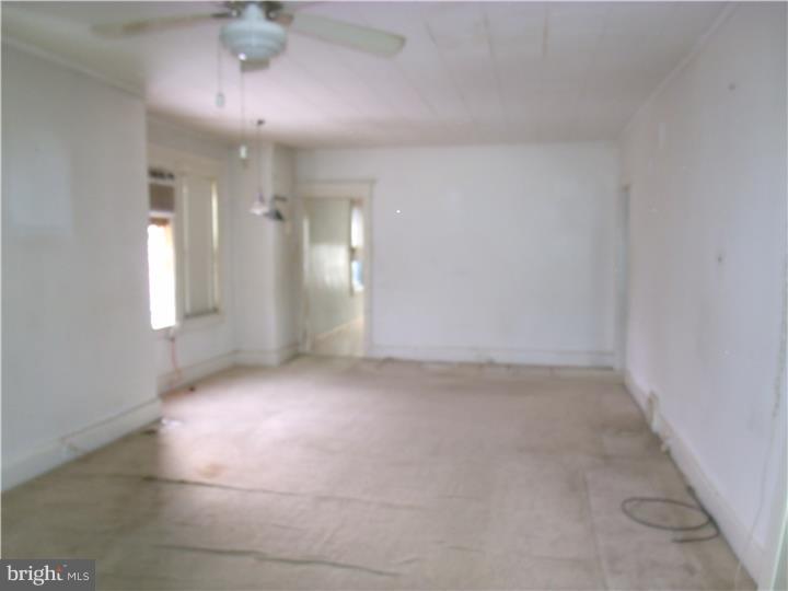 16 Morton Street Riverside, NJ 08075 - Photo 7 of 12 Living Room