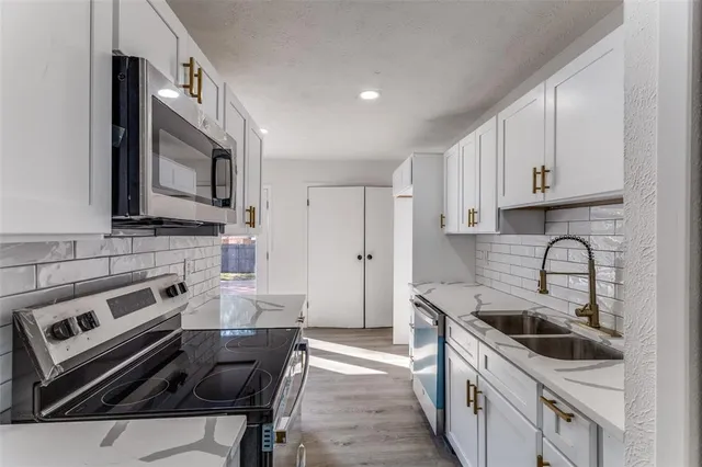 $260,000 | 4108 Bristlecone Lane, Fort Worth, TX 76137