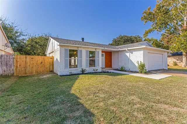 $260,000 | 4108 Bristlecone Lane, Fort Worth, TX 76137