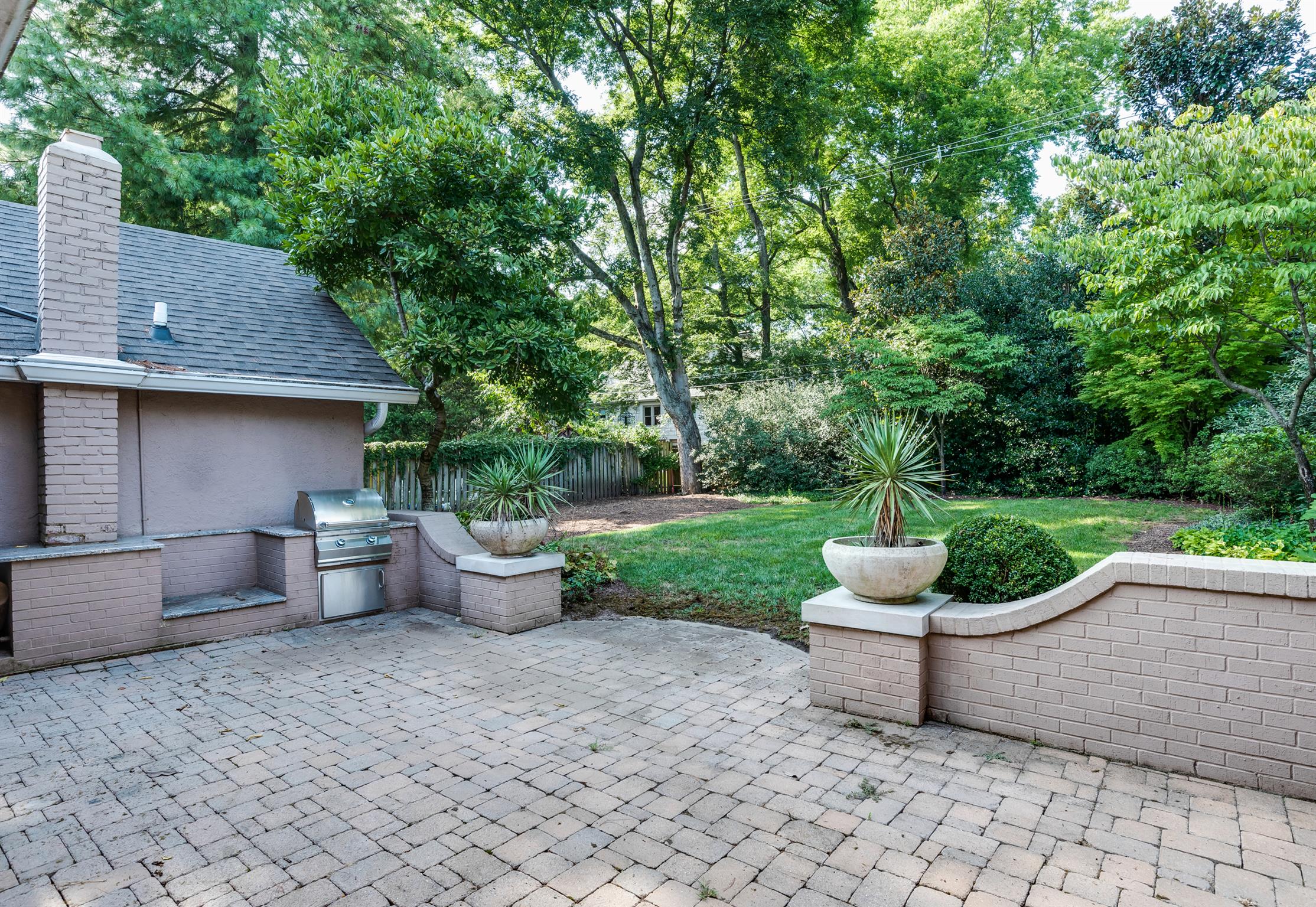 3904 Valley Road Nashville, TN 37205 - Photo 23 of 25 a view of a backyard with patio