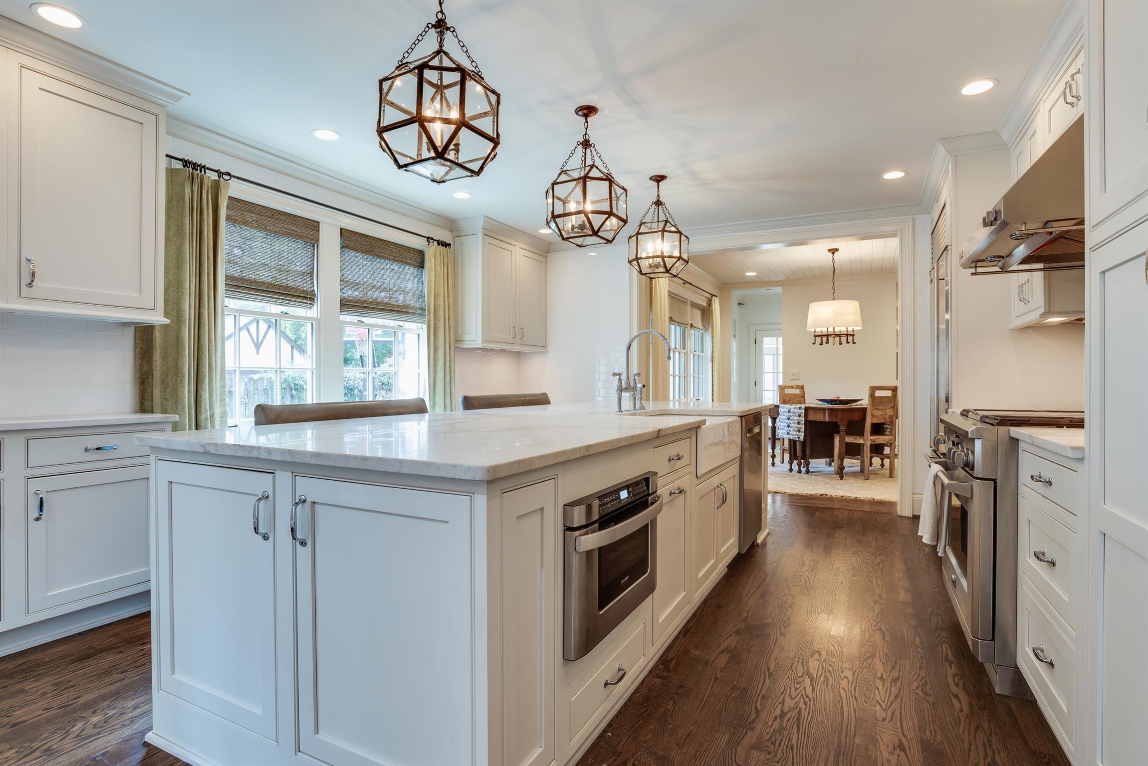 3904 Valley Road Nashville, TN 37205 - Photo 5 of 25 a kitchen with stainless steel appliances granite countertop a stove and cabinets