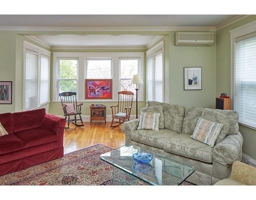 264 Mason Terrace Brookline, MA 02446 - Photo 3 of 11