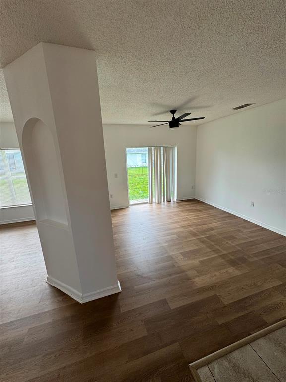 611 Elbridge Drive Kissimmee, FL 34758 - Photo 14 of 17 Gallery Image 14