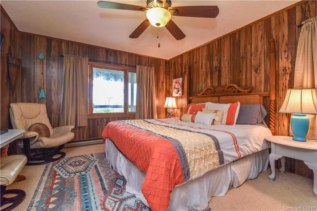 42 Buck House Road Mars Hill, NC 28754 - Photo 19 of 47 Gallery Image 19