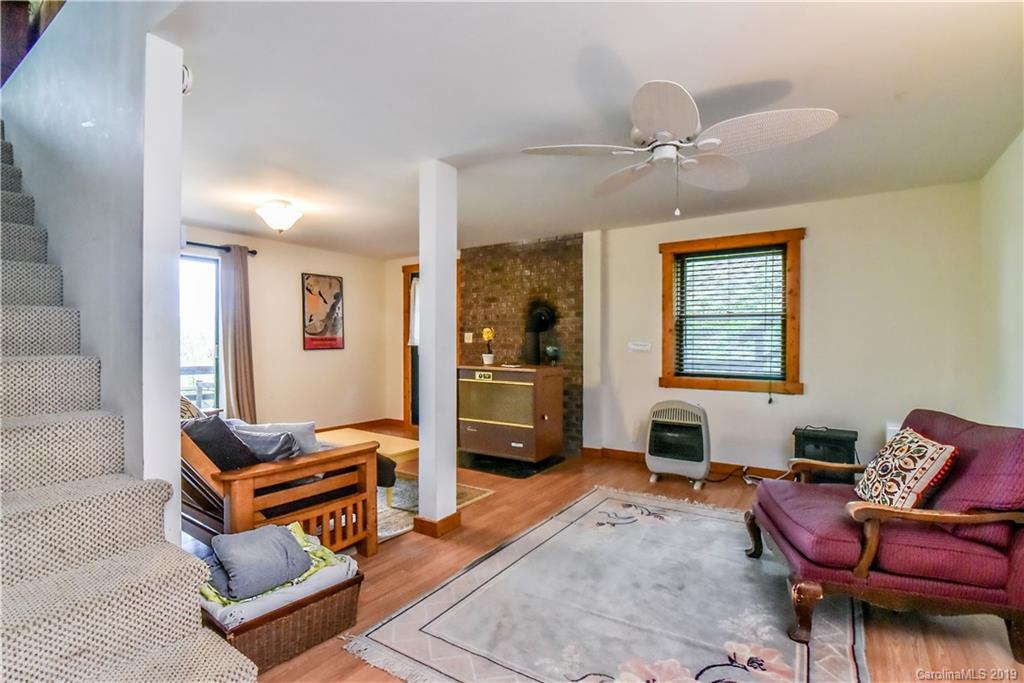 42 Buck House Road Mars Hill, NC 28754 - Photo 22 of 47 Gallery Image 22