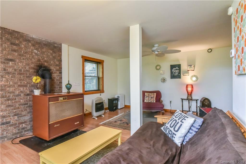 42 Buck House Road Mars Hill, NC 28754 - Photo 26 of 47 Gallery Image 26
