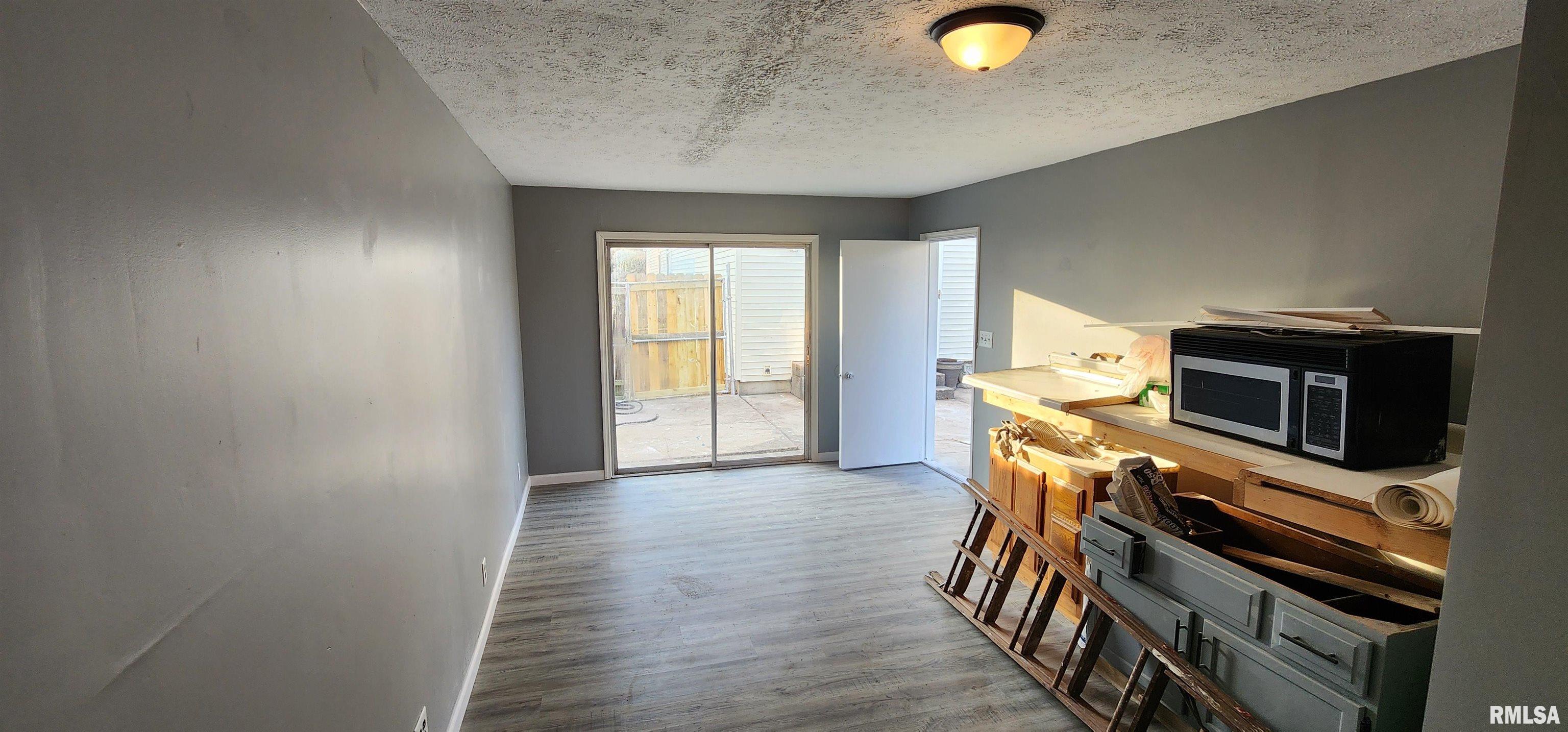 2708 South Walnut Street Springfield, IL 62704 - Photo 27 of 36 Gallery Image 27
