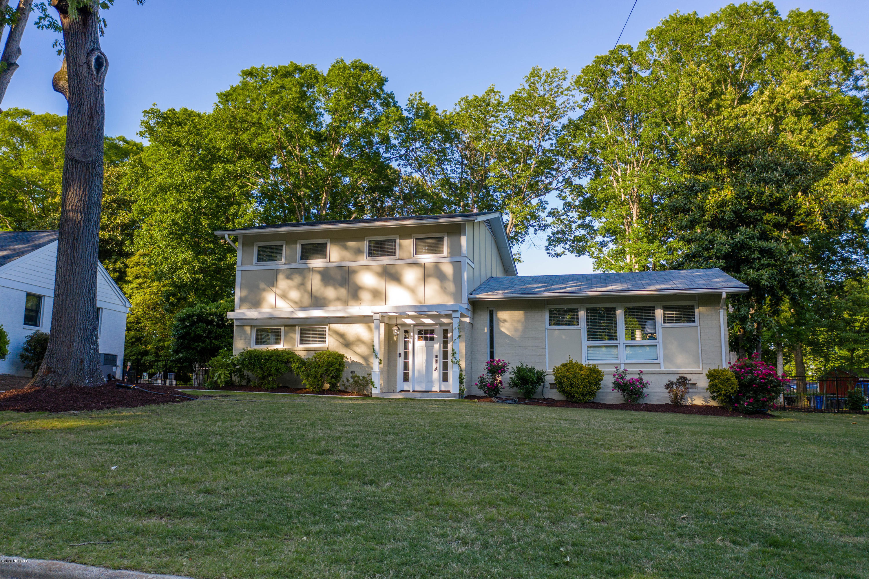 4512 Drexel Drive Raleigh, NC 27609 - Photo 21 of 59 4512 Drexel Dr-28