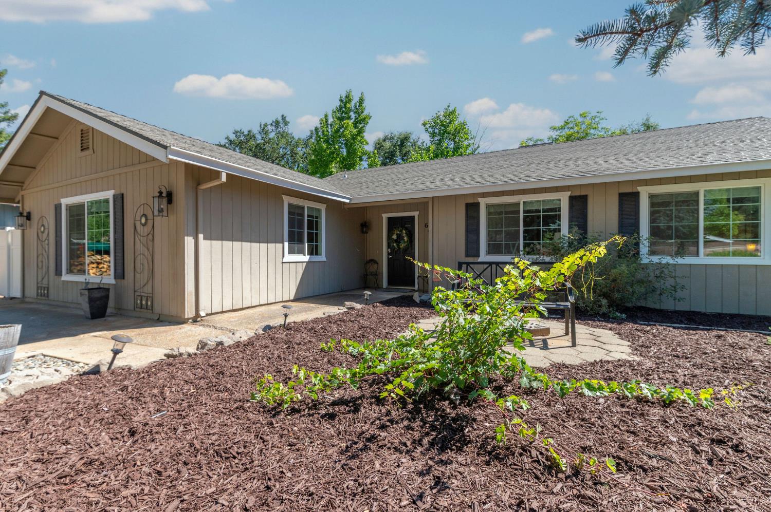 646 Rocky Hill Road Murphys, CA 95247 - Photo 2 of 71