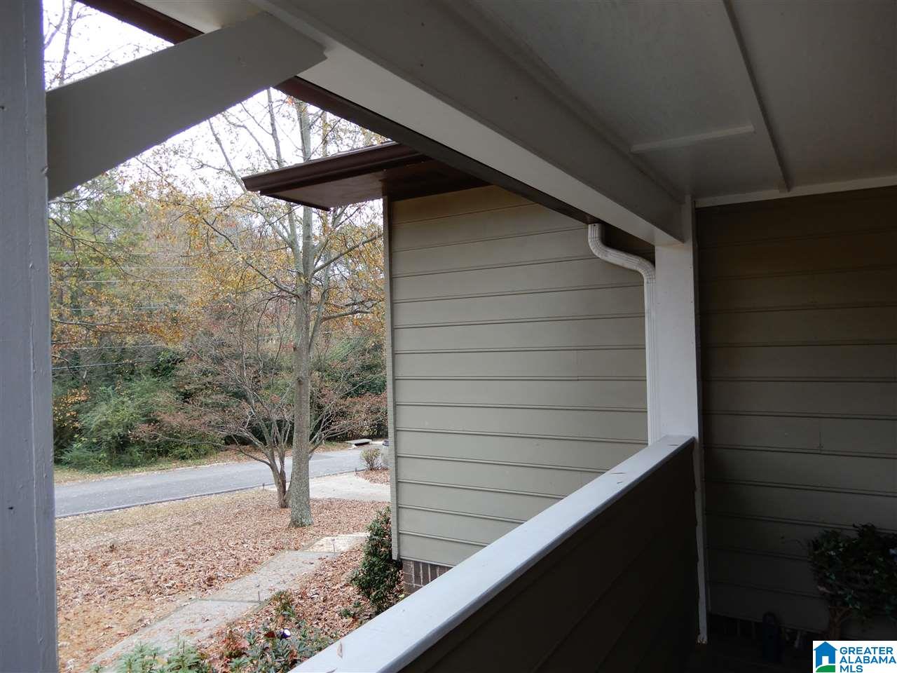490 South Sanders Road Hoover, AL 35226 - Photo 6 of 50