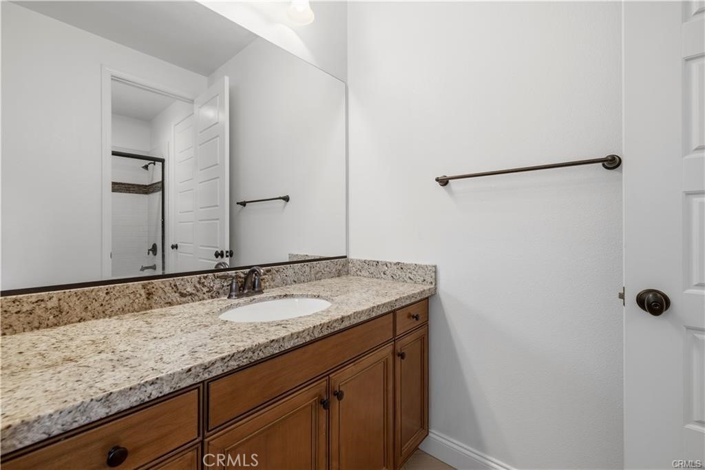 24949 Old Stone Way Stevenson Ranch, CA 91381 - Photo 45 of 75