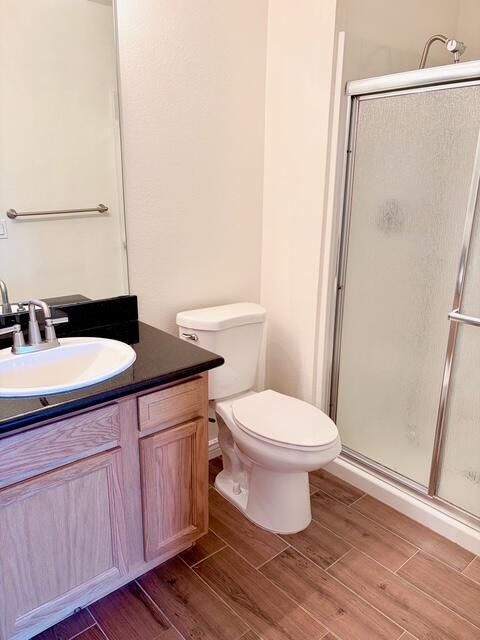 43376 Cook Street, Unit 88 Palm Desert, CA 92211 - Photo 23 of 38 masterbath