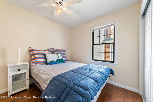 $2,200 | 31 Peggy Lane, Manahawkin, NJ 08050