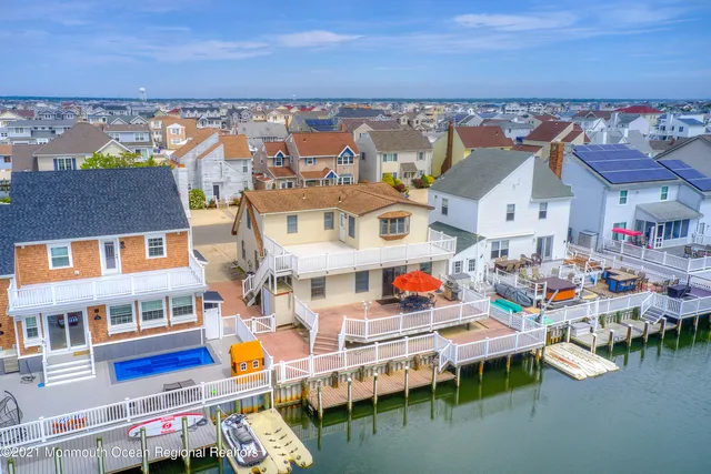 $2,200 | 31 Peggy Lane, Manahawkin, NJ 08050