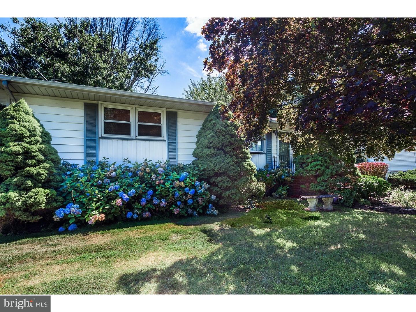9 Rockland Road Ewing, NJ 08638 - Photo 9 of 24 Exterior Front