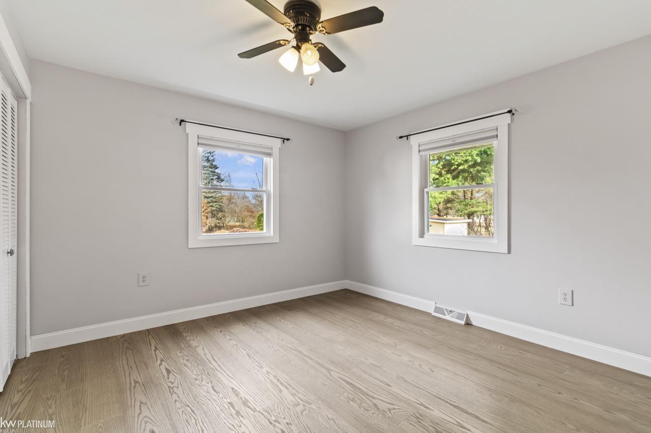 3230 Range Road Port Huron, MI 48060 - Photo 21 of 42 50194454-a98dc2dd-aaf7-4e21-a405-da1870344fbc.JPG