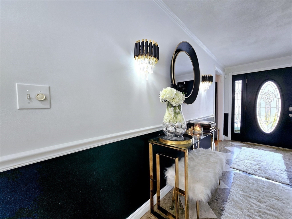 104 West Meadow Road Townsend, MA 01474 - Photo 13 of 42 a living room with furniture