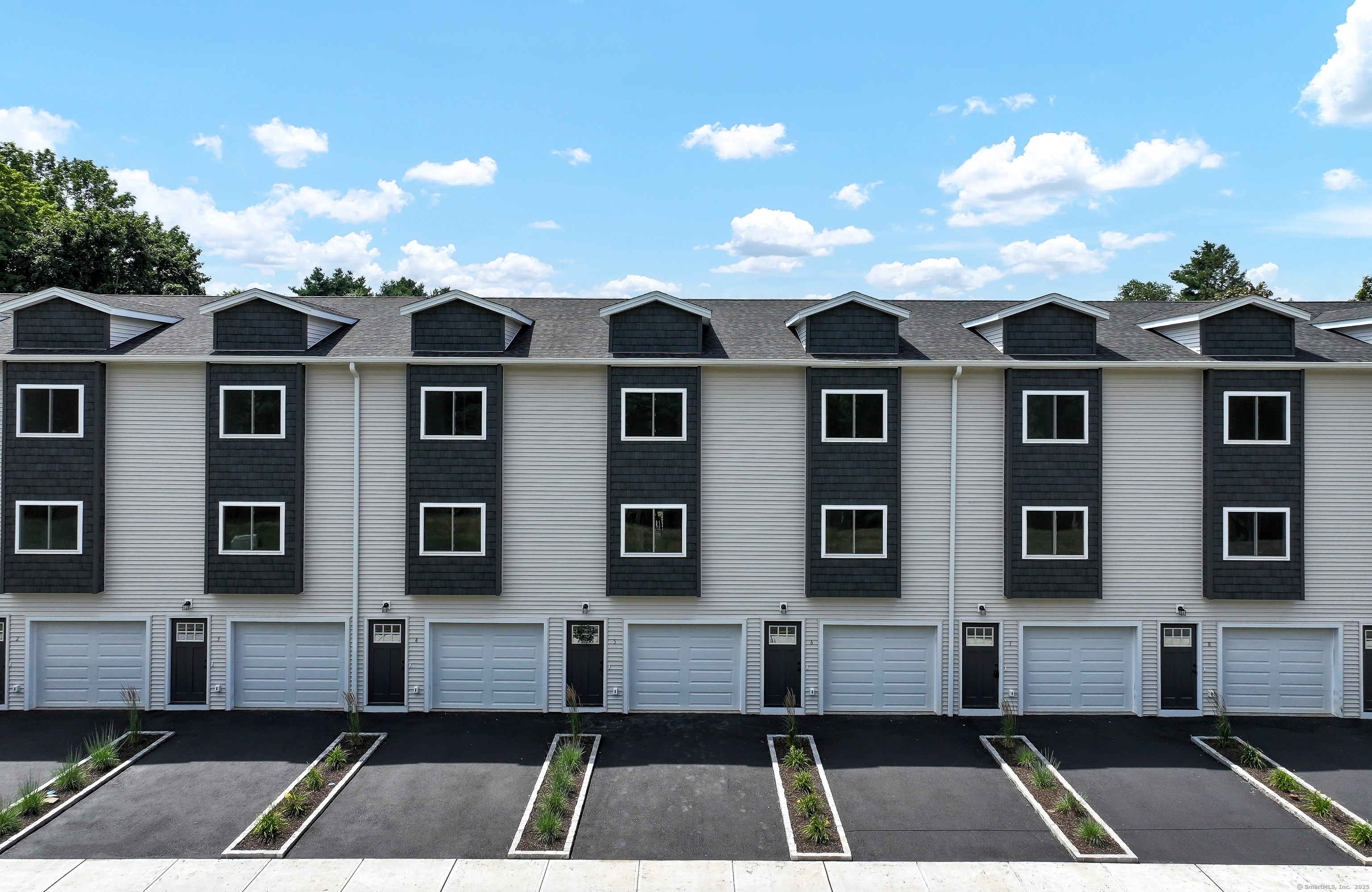 33 Main Street, Unit 14 Meriden, CT 06451 - Photo 1 of 1 Gallery Image 1