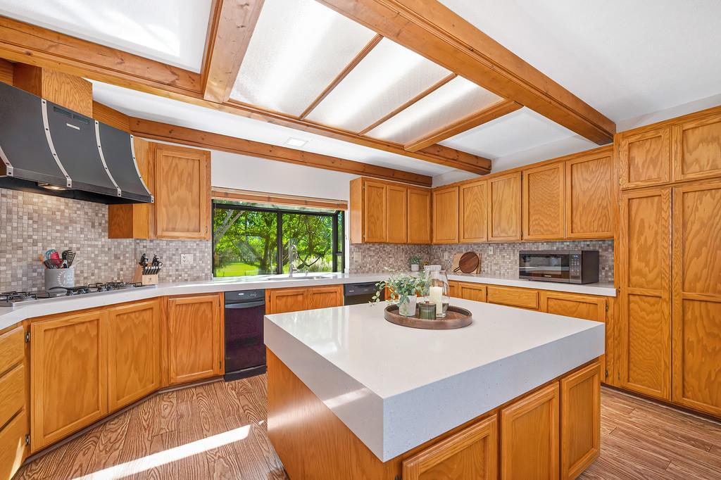 1770 McCourtney Road Lincoln, CA 95648 - Photo 16 of 55