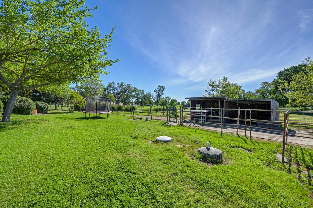 1770 McCourtney Road Lincoln, CA 95648 - Photo 34 of 55
